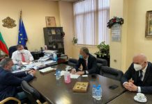 Само 21% от учителите искат ваксина срещу коронавирус