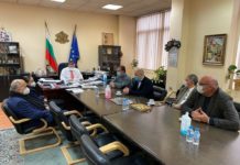 Ще плащат по 10 лв. на лекарите за всяка поставена доза ваксина