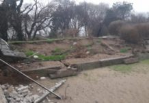 Дъждовете и бурните вълни отнесоха плажовете на Созопол