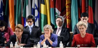 Путин изпраща за посланик в България състудентка на Ирина Бокова