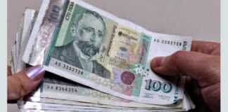 Десетки хора в Бургаско се оказаха с кредити, без да са теглили такива