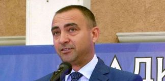 Кметът на Луковит за Цветанов: Говори за морал и прозрачност от екрана, а еднолично редеше листите в ГЕРБ