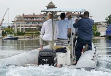 Парадът на фалшивите герои-бъдеще от миналото