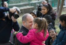 Предаден. Най-вероятно така се е почувствал Георги Радев