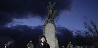 Караянчева: Фалшиви спасители употребиха иконата Левски, използвайки посланието му