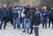 Протест срещу кметица на Христо Иванов в София, искат оставката й