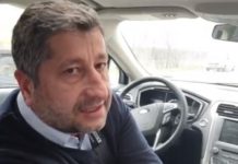 Христо Иванов имитира Борисов: пусна се на живо от кола