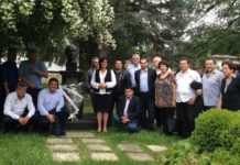 Служите на БСП, пък се обиждате, ако ви нарекат „комунисти“