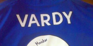 Джейми Варди подари фланелка с автограф на Борисов