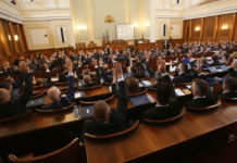 Всички в коалицията срещу БСП за връщането на бюлетината