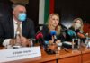 Марияна Николова: Обмислят се всякакви варианти за облекчено влизане на туристите в страната