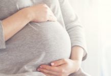 Българка роди в автобус на бензиностанция край Белград