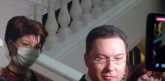 Даниел Митов към управляващите: Срамота е да изнудвате украинското ръководство, за да балансирате отношенията си в коалицията