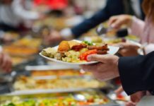 Драстично поскъпване на храните в заведенията у нас