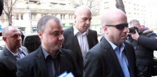 Как Трифонов ще обясни отказа си от мажоритарни избори пред 2.5 млн. души, подкрепили референдума