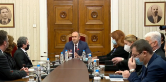 Румен Радев вече си има партия