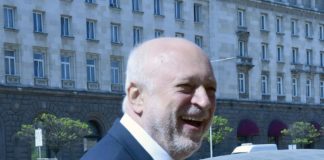 Минеков, не лишавай хората от изкуство