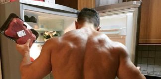 Може ли Руди да се мери с културиста от Дубай