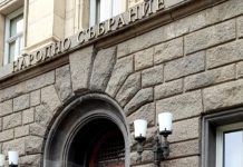 „Утайка“, „клоака“, „Късопишков“, „простак“ в културната дискусия на Костадинов с Пейков и Божанков