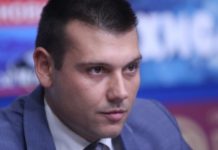 Шеф на кредитирана от ББР фирма срина със земята Кирил Петков