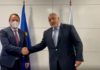 Борисов и еврокомисарят Оливер Вархей разговаряха за Северна Македония