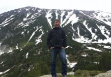 Почина икономистът Владимир Каролев