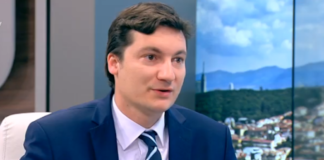 Крум Зарков ще влезе в битката за лидер на БСП