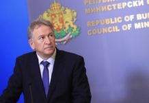 Стойчо Кацаров е бил в конфликт на интереси като министър на здравеопазването, реши ВАС