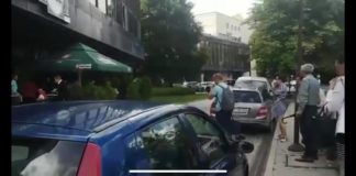 Гневни граждани освиркаха Кацаров пред Би Ти Ви (ВИДЕО)