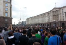 На този ден преди 8 години едни хора предложиха Пеевски за шеф на ДАНС