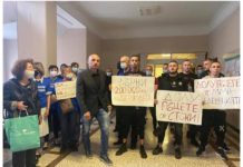 Няма милиони, има спекулации на хунтата