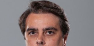 Асен Василев се подиграл с българския туристически бизнес