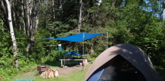 Протест в Синеморец срещу забрана за диво къмпингуване