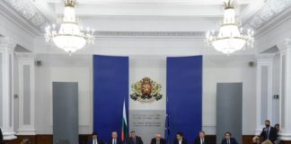 Служебното правителство като Илчовски – мигновено забравени след артистичния си репертоар