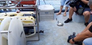 Черната кутия на МиГ-29 е извадена от морето с телеуправляеми подводни апарати