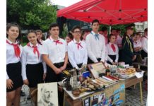 Тровят съзнанието на ученици в Кърджали с комунистически лъжи и митове