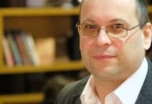 ЛГБТИКомунизъм