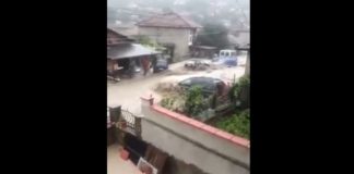 Водна стихия заля Котел, обявяват бедствено положение