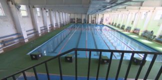 Тръба в училищен басейн откъсна част от пръста на дете