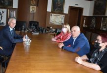 Гешев разговаря по актуални теми с председателя на ДАНС по негово искане. Това разпит ли е?