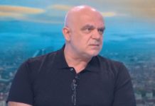 Доц. Атанасов: Кацаров ме продаде за дребни политически дивиденти. Писахме, че е лежал, за да не плаща скъпи изследвания