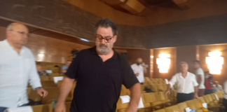 Защо съветникът Драев не е обвиняем за хулиганство?