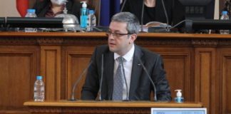 ГЕРБ към управляващите: Не е нужно да водим хора пред парламента, те сами ще дойдат