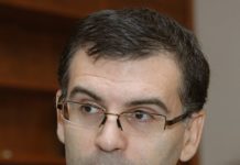 Парламентът избра Симеон Дянков за председател на Фискалния съвет