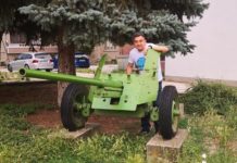 Чудя се как става тази работа. Звънят ти в три часа и ти викат: ще станеш ли след два часа премиер