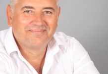 Областният управител на Смолян изчегърта ГЕРБ и назначи родата и счетоводителката си на държавна хранилка