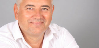 Областният управител на Смолян изчегърта ГЕРБ и назначи родата и счетоводителката си на държавна хранилка