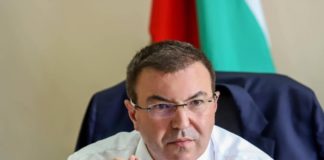 Проф. Ангелов за ваксинацията у нас: Крах! Тотален крах!