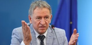 КПКОНПИ глоби Стойчо Кацаров с 5000 лева, като министър действал в частен интерес