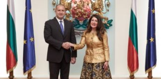 Крили визитата на US сенатори заради Радев